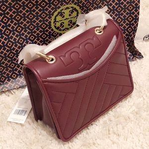 ✨Brand New With Tag✨Tory Burch purse